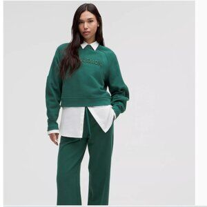 NWT lululemon Scuba Oversized Pullover Wordmark SZ M/L Green sold out on line